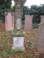 Grabsttte auf dem Jdischen Friedhof Egelsbach.