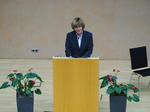 Erste Kreisbeigeordnete Claudia Jäger hält ihr Grußwort.