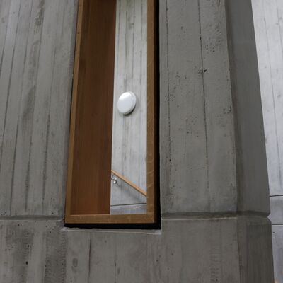 Bild vergr&ouml;&szlig;ern: Bauelement im Treppenaufgang