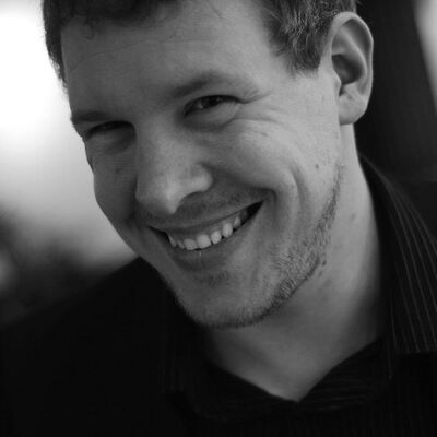 Portraitbild von André Peschke, Games-Journalist und Podcaster.