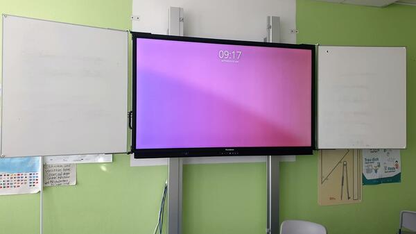 Foto vom Smartboard in der Ricarda-Huch-Schule in Dreieich.