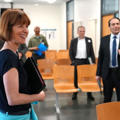 Bild vergr&ouml;&szlig;ern: Zukunftskonvent: Besuch Ausländerbehörde