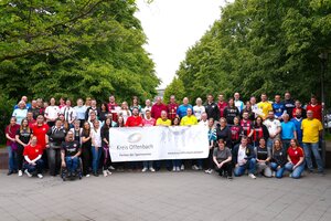 Trikottag: Gruppenfoto Kreishaus