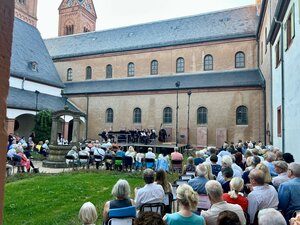 Bayerische Kammerorchester Bad Brückenau im Kreuzgang