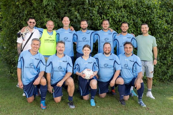 Bild vergr&ouml;&szlig;ern: Fußballteam auf dem Hessentag 2026